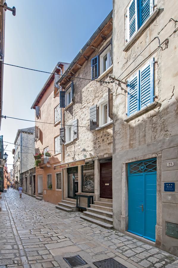 La Svalba Rooms & Studios Rovinj Extérieur photo