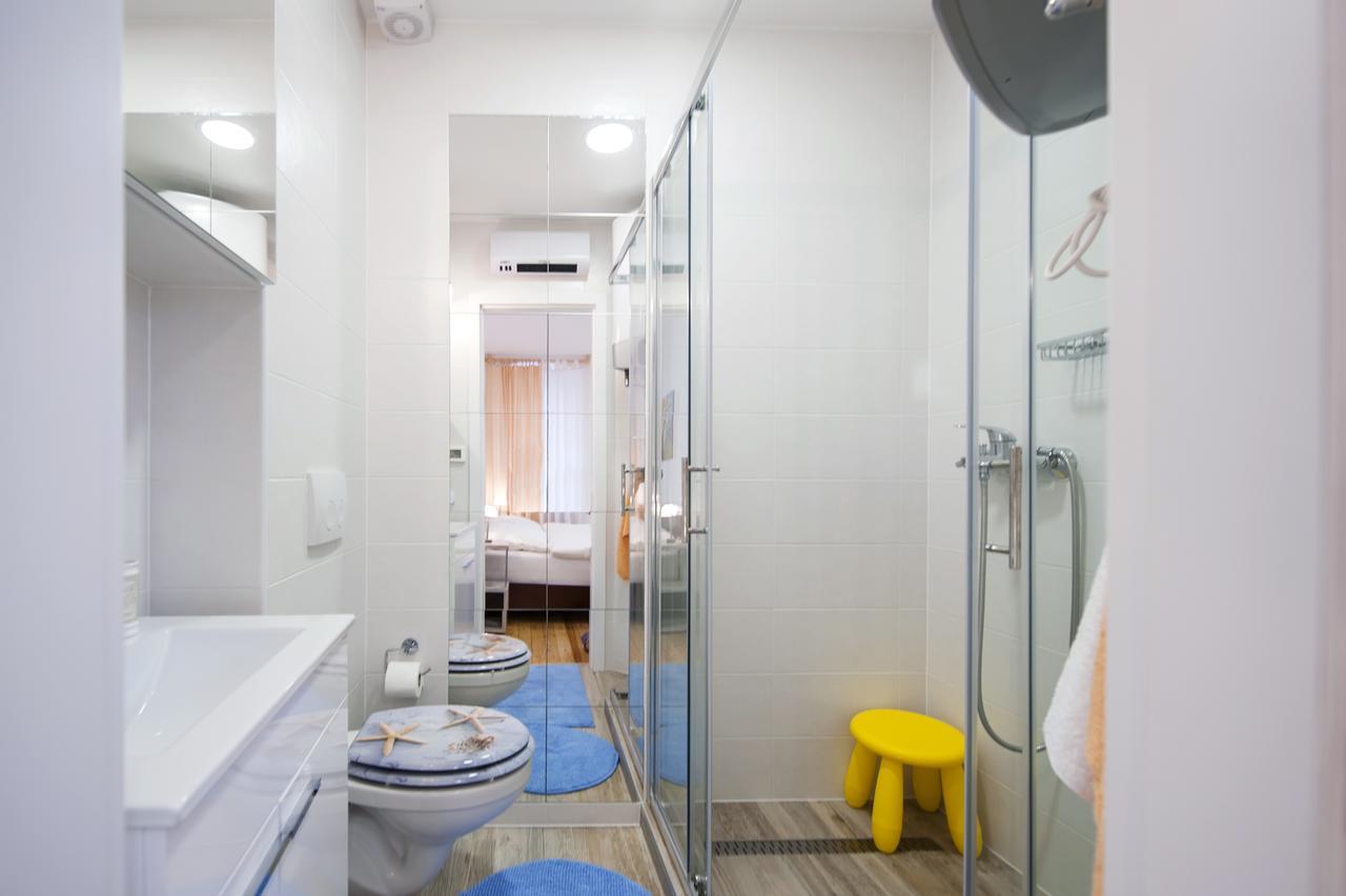 La Svalba Rooms & Studios Rovinj Extérieur photo