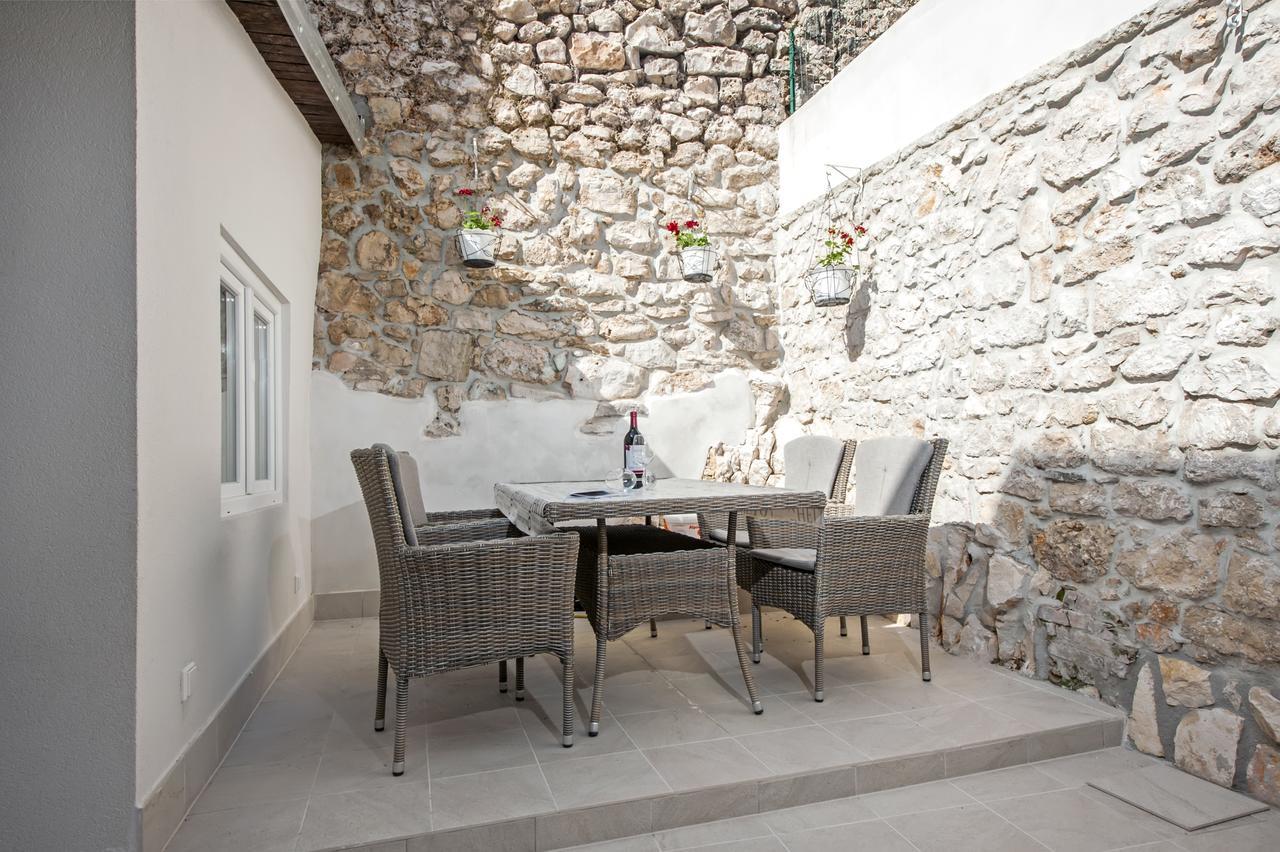 La Svalba Rooms & Studios Rovinj Extérieur photo