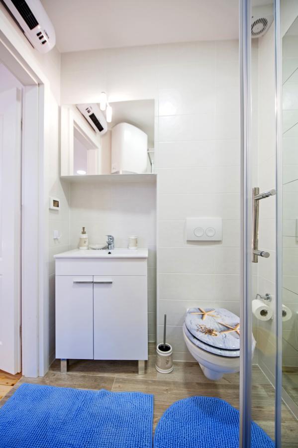 La Svalba Rooms & Studios Rovinj Extérieur photo