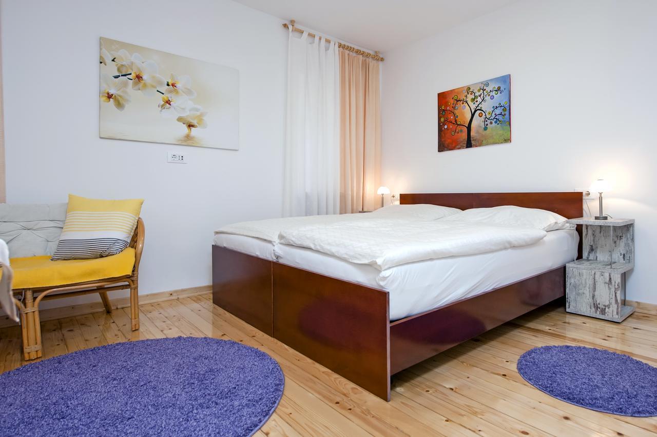 La Svalba Rooms & Studios Rovinj Extérieur photo