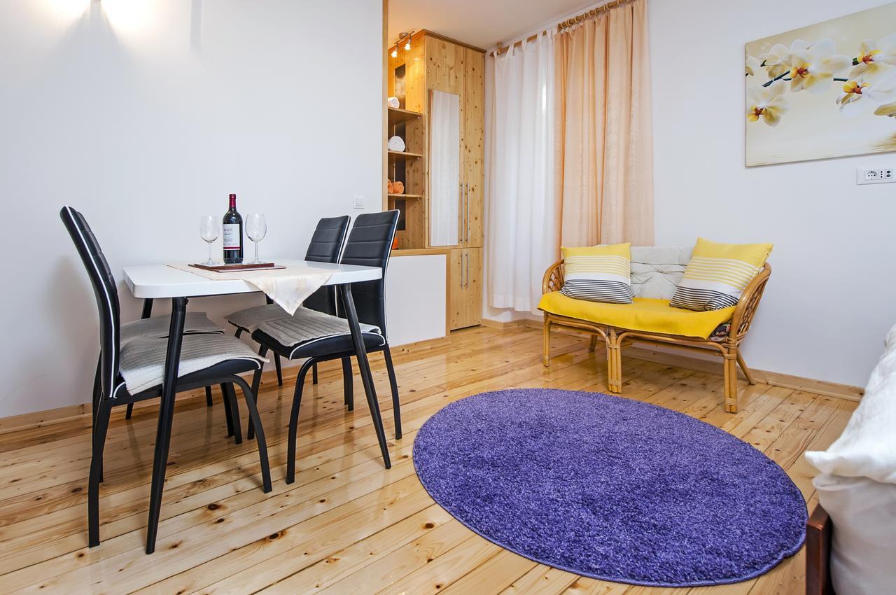 La Svalba Rooms & Studios Rovinj Extérieur photo
